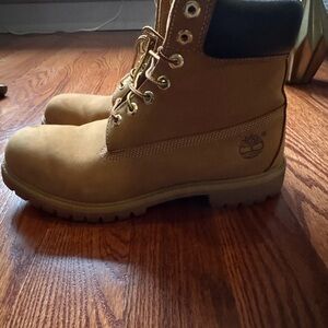 Timberland Classic Brown Boots